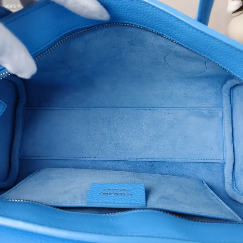 FERRAGAMO Shoulder Bag Shoulder Bag Blue Calfskin One Size25 × 12 × 17 cm — detail view 7 of 12
