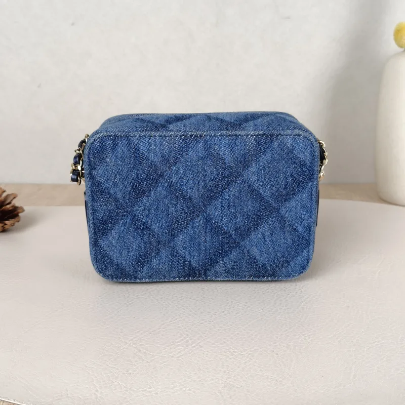 Chanel Crossbody Bag22b Box Bag Camera Bag Blue One Size14 × 7 × 10 cm — cover view 4 of 5