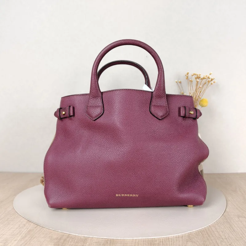 BURBERRY Crossbody Bag Top Handle Crossbody Bag Calfskin One Size32 × 15 × 25 cm