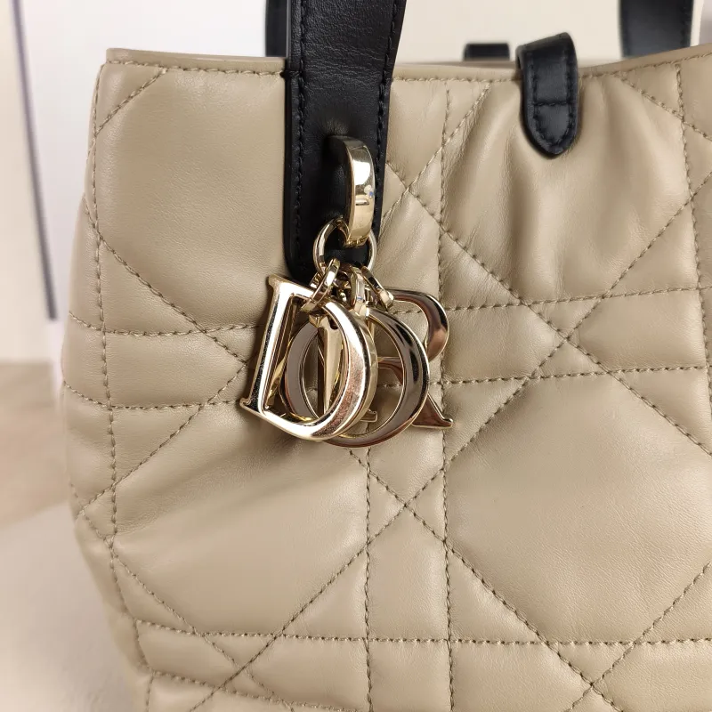 DIOR Top Handle Bag TOUJOURS Edition · Black Calfskin Small 18.5 × 12 × 18.5 cm — detail view 7 of 10