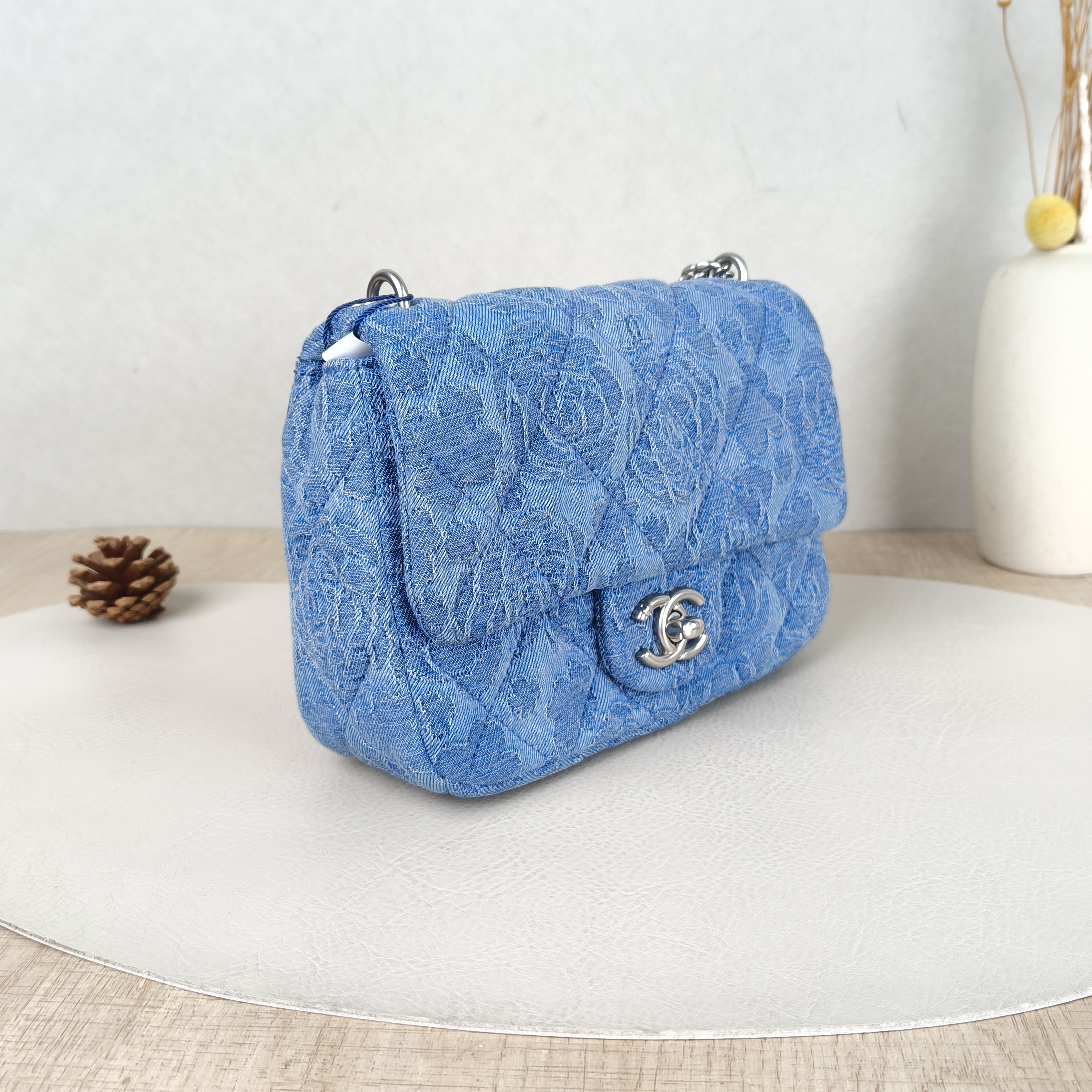 Chanel Crossbody Bag23p Blue One Size20 × 8 × 14 cm — cover view 4 of 6