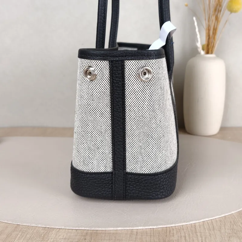 Hermès Top Handle Bag Neo Garden 23 Mini Black · Beige Canvas · Negonda Calfskinmini23 × 10 × 16 cm — detail view 4 of 9