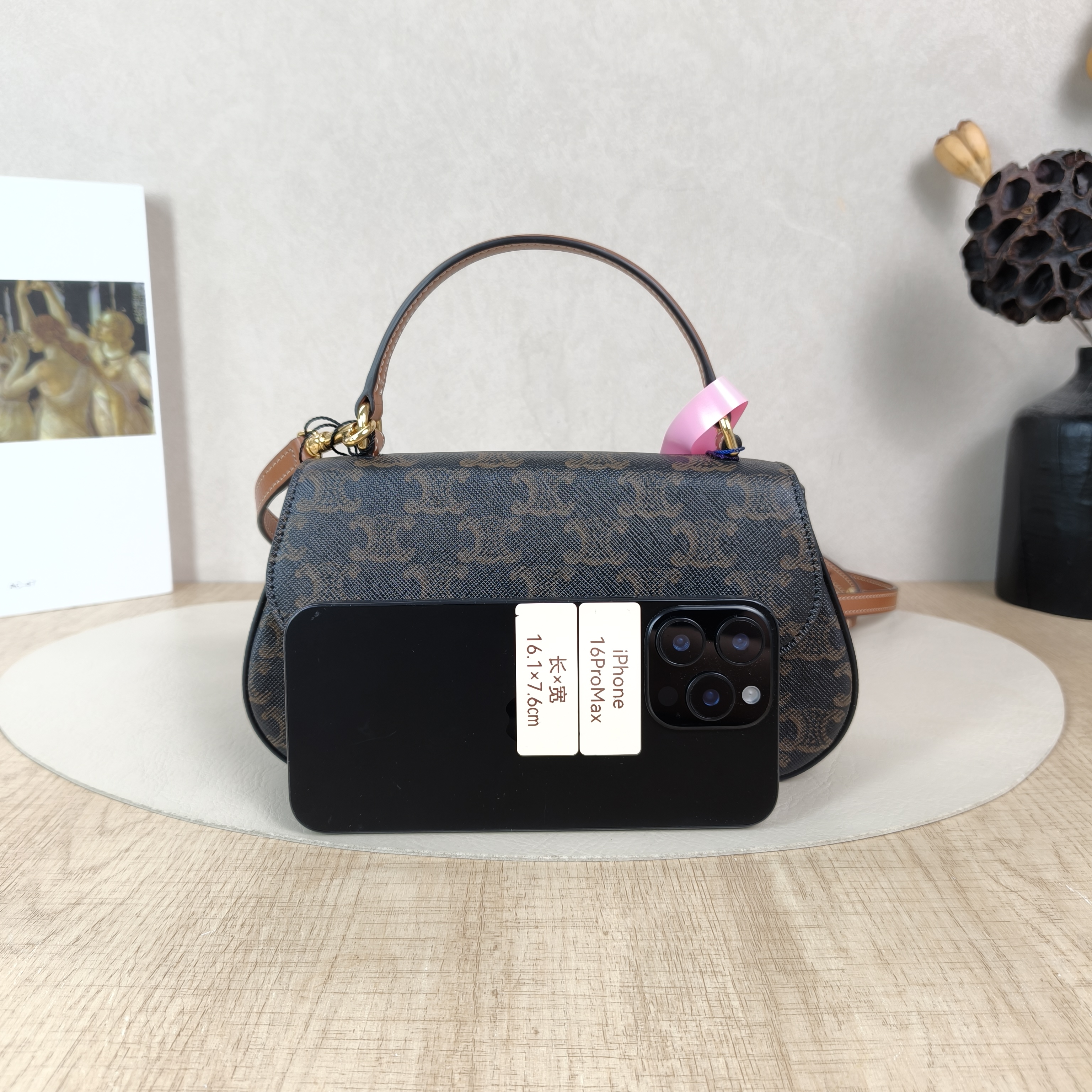 CELINE Crossbody Bagteen lola Crossbody Bag Monogram PVC One Size20 × 8.5 × 11.5 cm — cover view 3 of 6