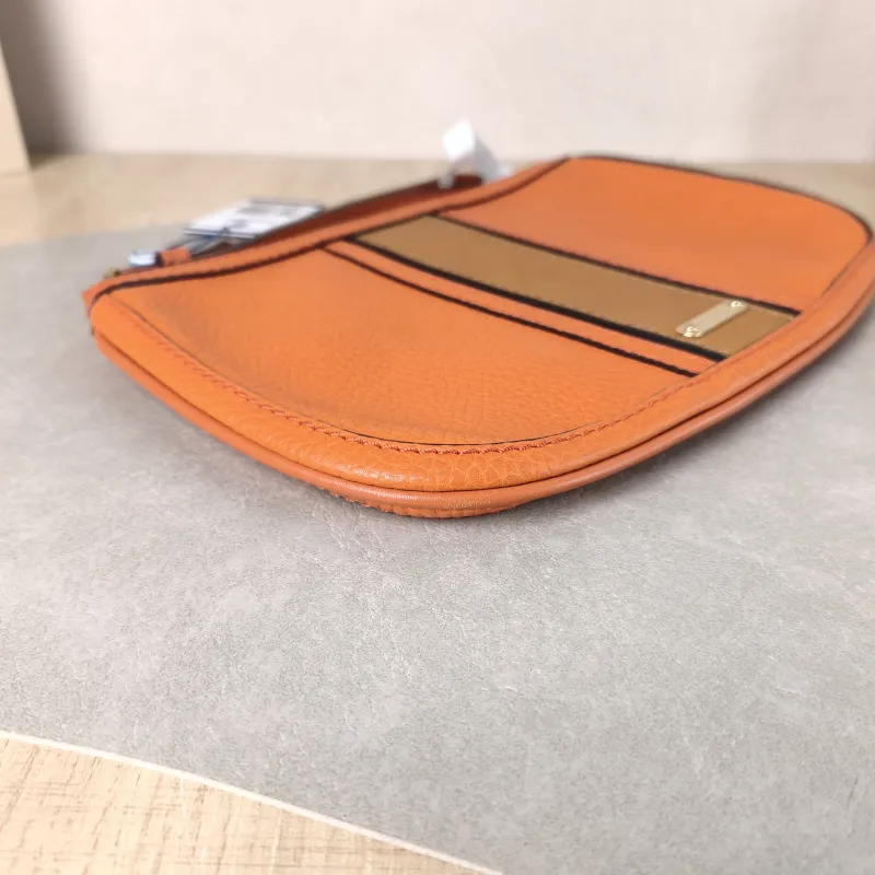 BURBERRY Clutch Clutch Calfskin One Size 24*17 — detail view 1 of 8