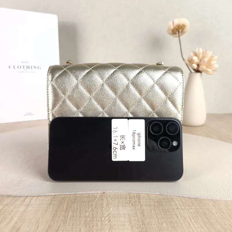 Chanel Crossbody Bag c Grained Calfskin Mini 17 × 8 × 13.5 cm — cover view 3 of 6