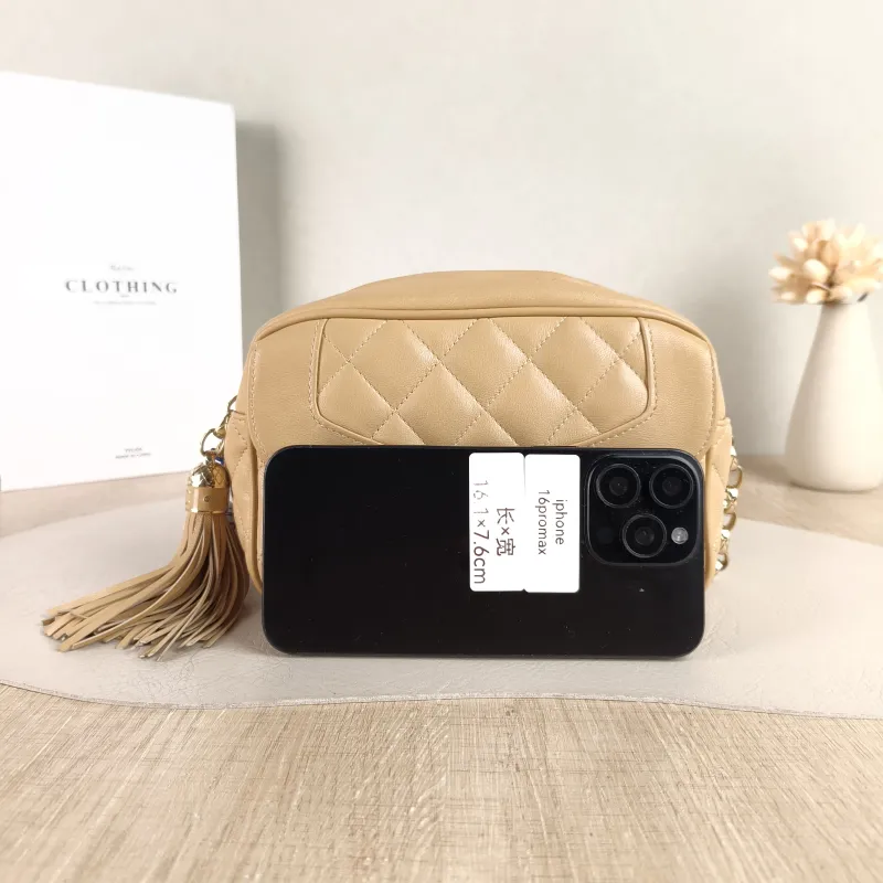 Chanel Crossbody Bag Crossbody Bag Beige Lambskin One Size19 × 8 × 13 cm — cover view 5 of 5