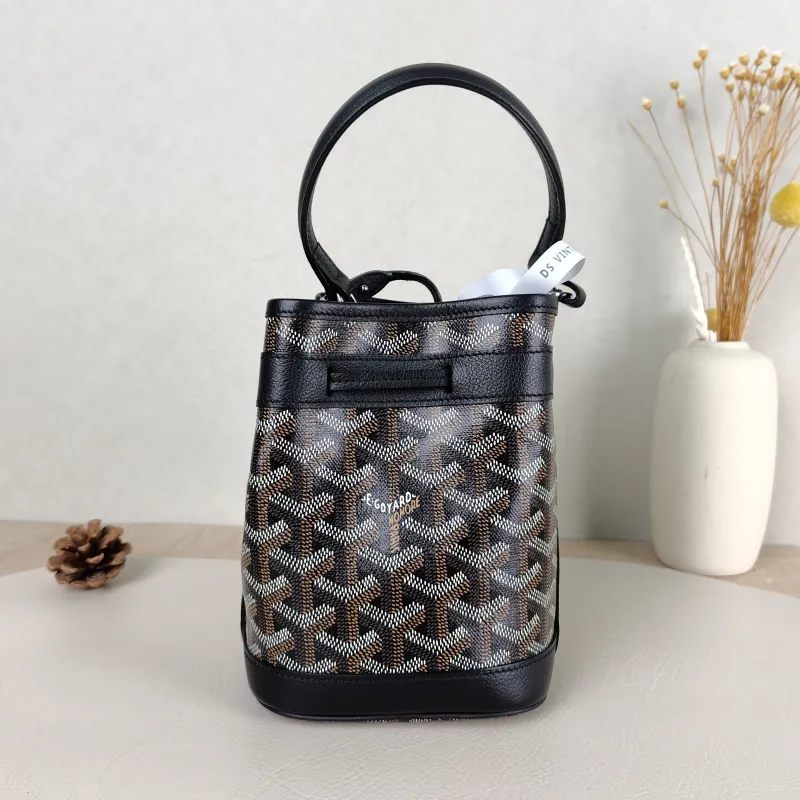 GOYARD Crossbody Bag Petit Flot Black ine Canvas12 × 10 × 17.5 cm — cover view 4 of 5