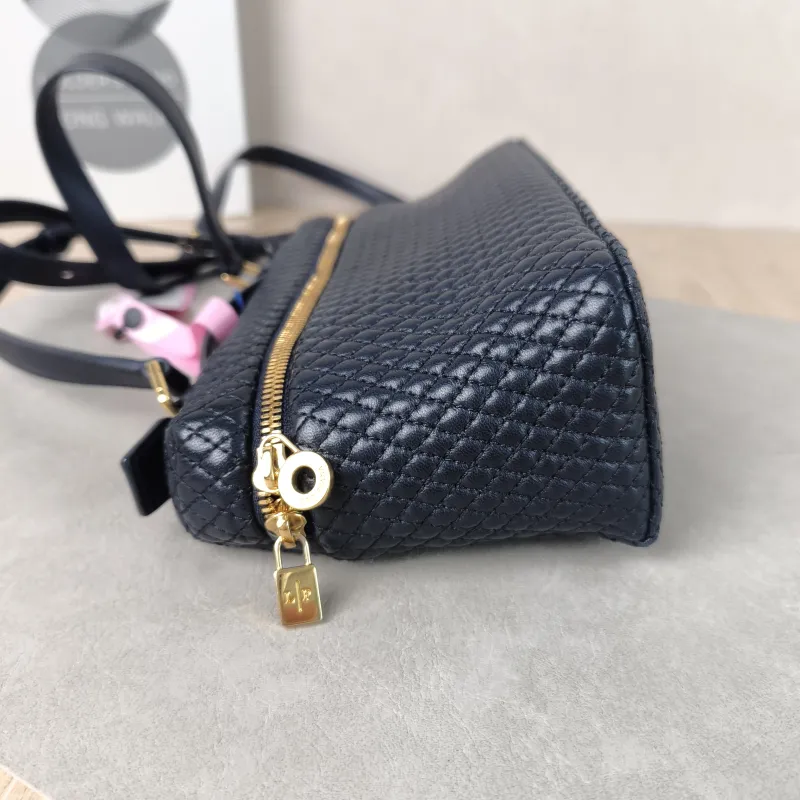 Loro Piana Crossbody Bag Extra Pocket L19Navy Lambskin One Size19 × 7 × 11.5 cm — detail view 4 of 12