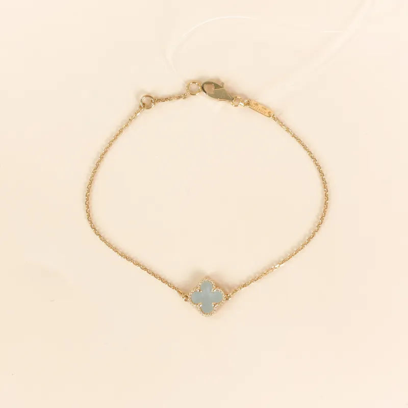 Van Cleef & Arpels Bracelet Alhambra Alhambra Collection Single-Motif Bracelet Pearl · White Mother-of-Pearl 18KY ellow Gold Sweet Mini 17cm