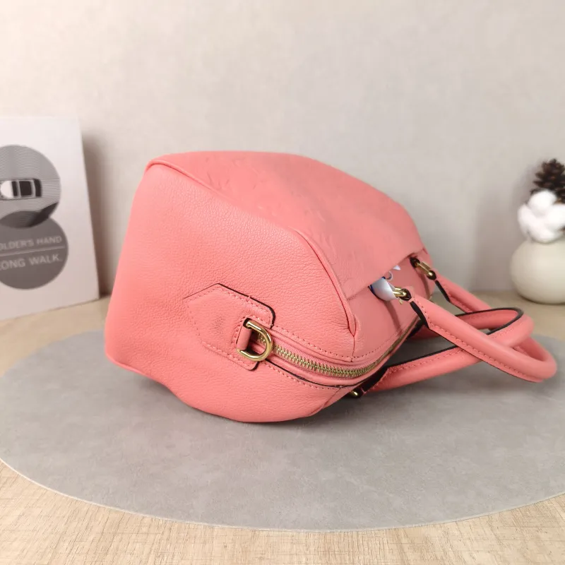 Louis Vuitton Top Handle Bag Speedy25 Pink Calfskin Medium25 × 15 × 19 cm — detail view 1 of 10