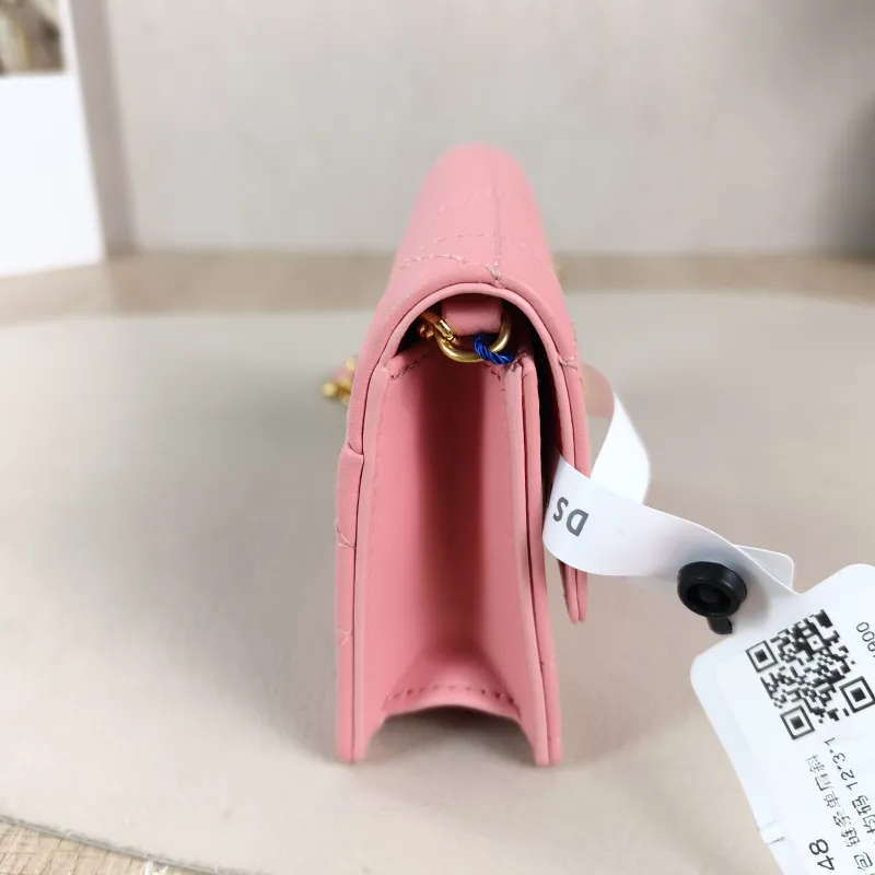 DIOR Shoulder Bag Chain Shoulder Crossbody Bagwoc Pink Lambskin One Size 12 × 3 × 19 cm — detail view 9 of 12