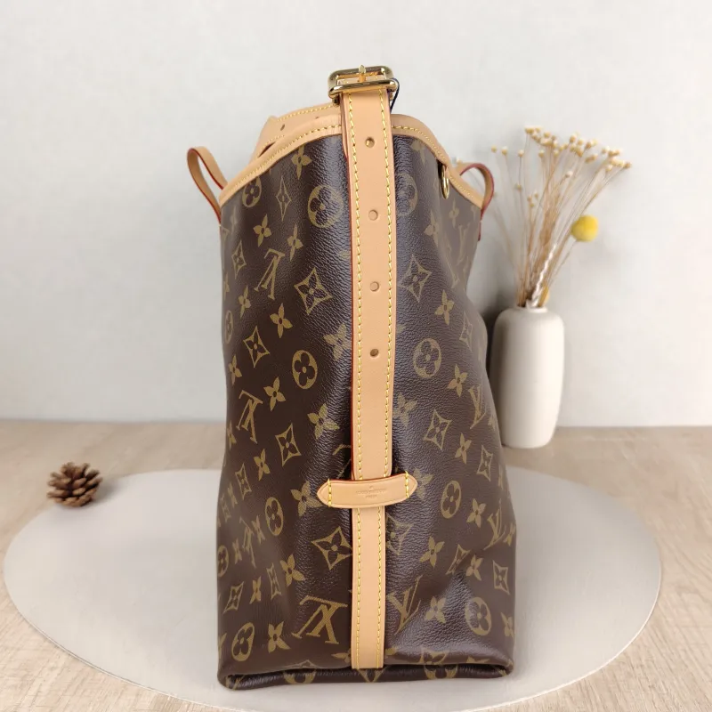 Louis Vuitton Crossbody Bag Carryall Monogram PVC Medium 39 × 15 × 30 cm — detail view 5 of 12