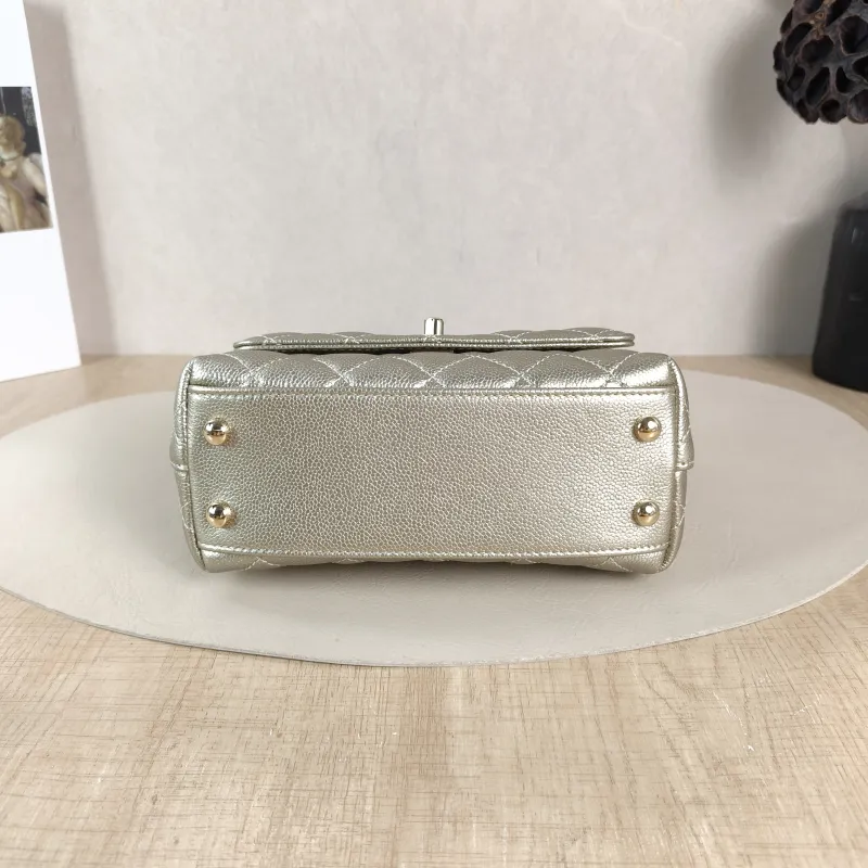 Chanel Crossbody Bag Coco Handle​ Grained Calfskin Mini 19 × 9 × 13 cm — cover view 3 of 5