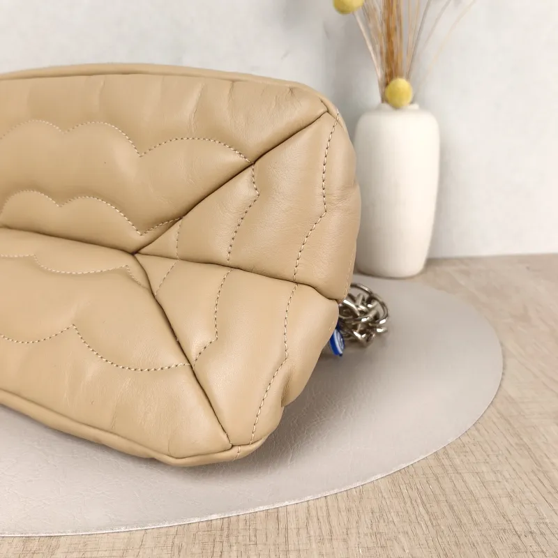 Chloé Shoulder Bag Shoulder Bag Taupe Calfskin One Size 31 × 17 × 14 cm — detail view 8 of 9