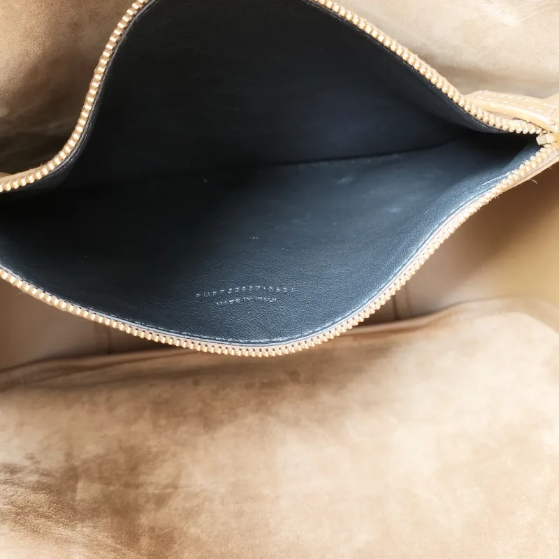 SAINT LAURENT Shoulder Bag LE 5 À 7 Hobo Brown Suede Large 30 × 13 × 31 cm — detail view 9 of 11