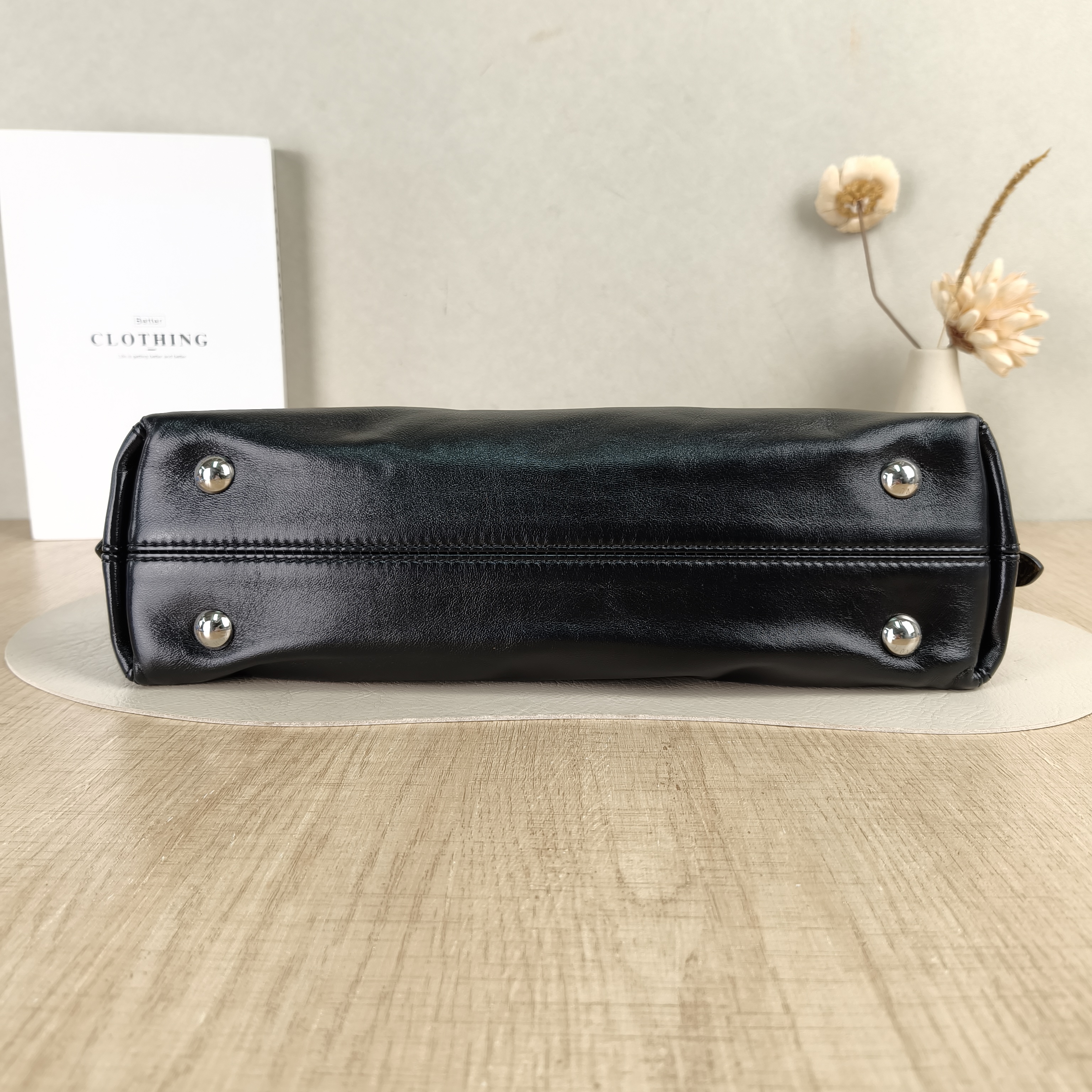 Louis Vuitton Shoulder Bag Carryall East West Black Lambskin One Size36 × 10 × 19 cm — cover view 3 of 5