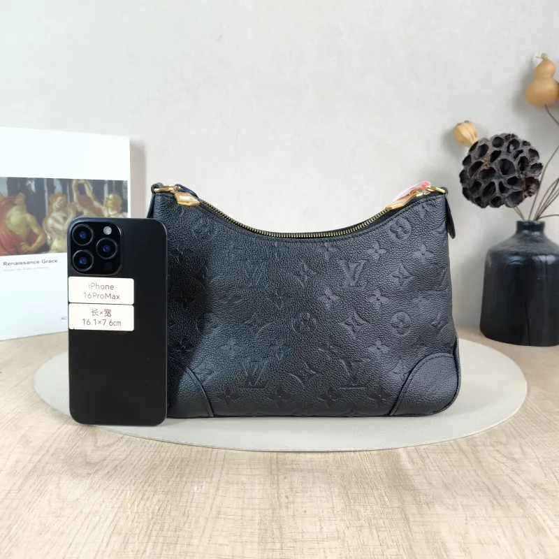 Louis Vuitton Crossbody Bag Boulogne Black Empreinte Embossed Calfskin Small 26 × 9.5 × 16 cm — cover view 2 of 6