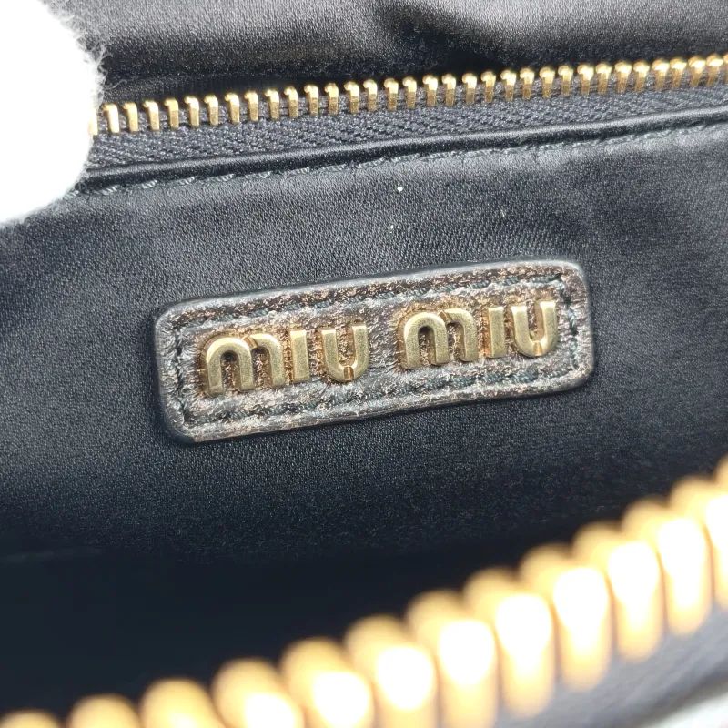 Miumiu Top Handle Bag Arcadie MatelasséCollection Edition Lambskin 25 × 8 × 15.5 cm — detail view 14 of 16
