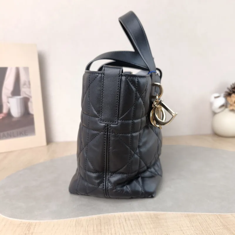 DIOR Shoulder Bag TOUJOURS Edition Black Calfskin Small 18.5 × 12 × 18.5 cm — detail view 8 of 10