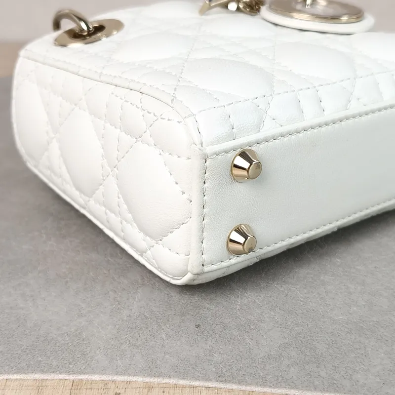 DIOR Crossbody Bag Lady Lady Dior Bag White Lambskin Mini 12 × 5 × 10 cm — detail view 3 of 11