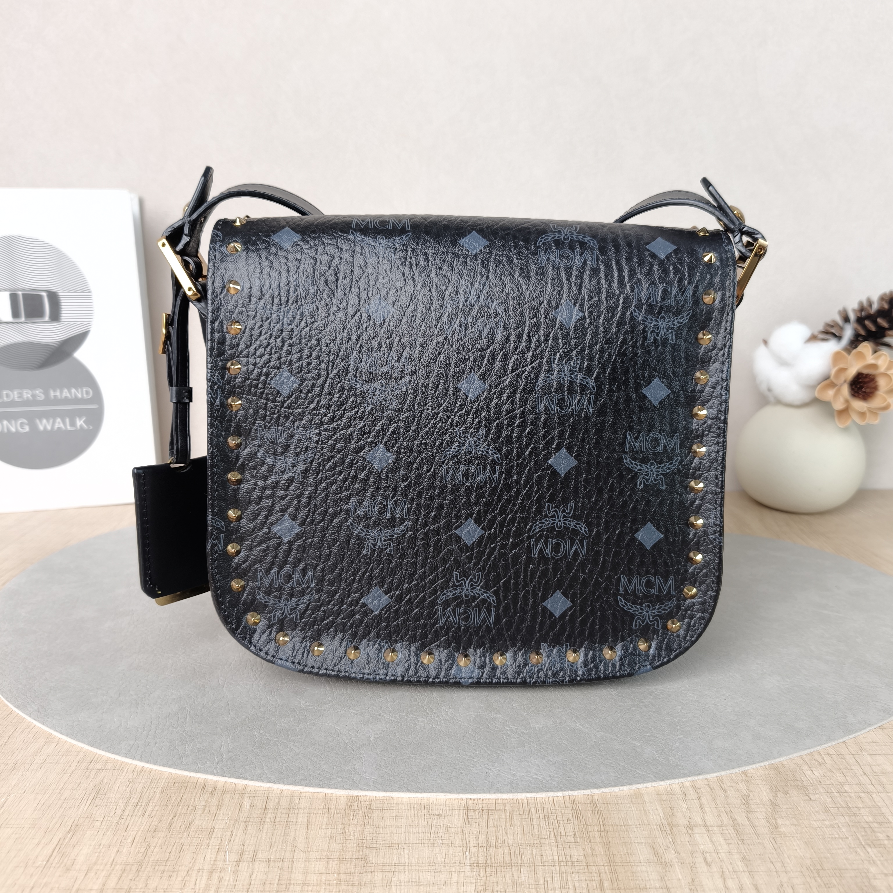 MCM Crossbody Bag Crossbody Bag Black One Size20.5 × 8 × 18 cm — cover view 2 of 6