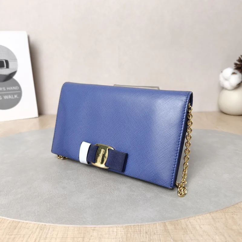 FERRAGAMO Crossbody Bag Chain Bag Blue Calfskin One Size19 × 2 × 11 cm — cover view 2 of 5