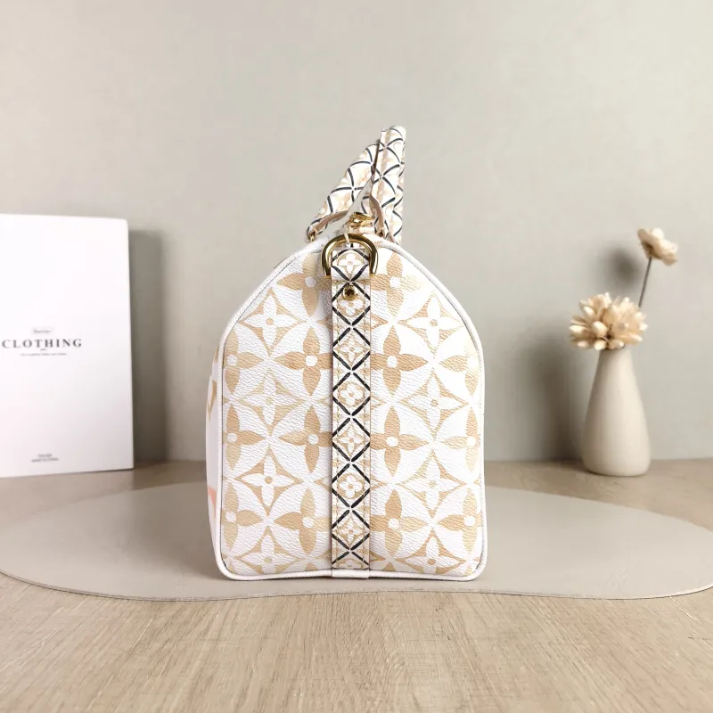 Louis Vuitton Top Handle Bag Speedy25 PVC One Size 25 × 15 × 19 cm — detail view 4 of 11