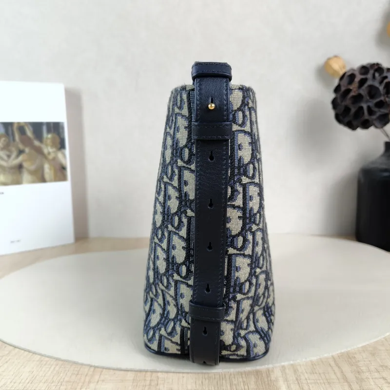 DIOR Shoulder Bag star Bucket Bucket Bag Blue Canvas One Size 13 × 9.5 × 19.5 cm — detail view 10 of 11