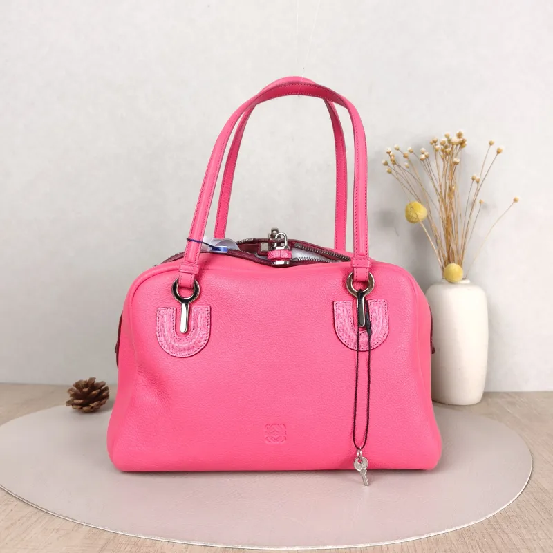 LOEWE Top Handle Bag Red Calfskin One Size 25 × 16 × 17 cm
