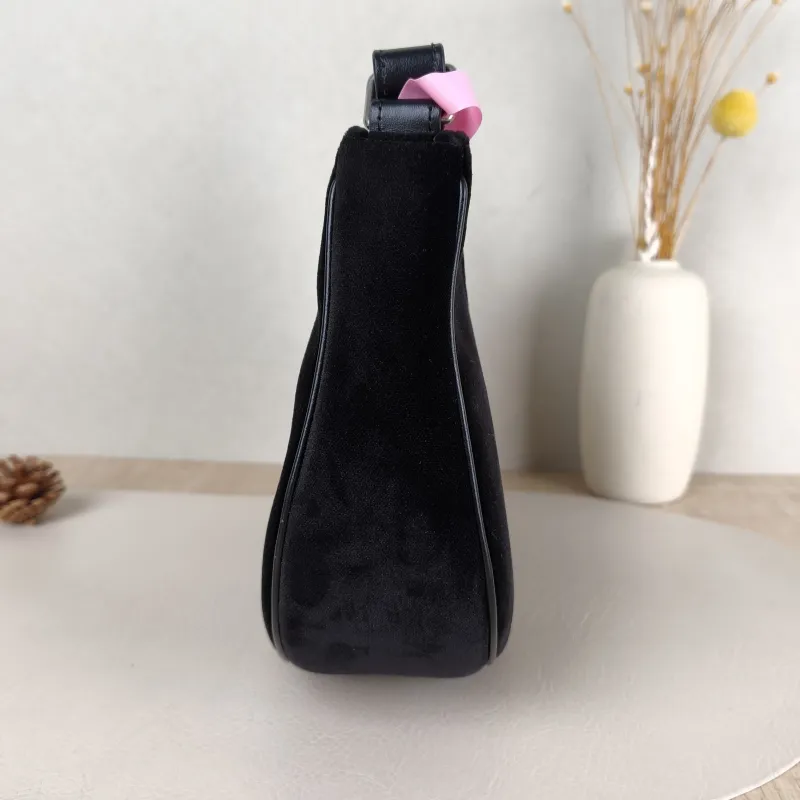 CELINE Shoulder Bag AVA Black Velvet One Size 24.5 × 9 × 17 cm — detail view 2 of 9