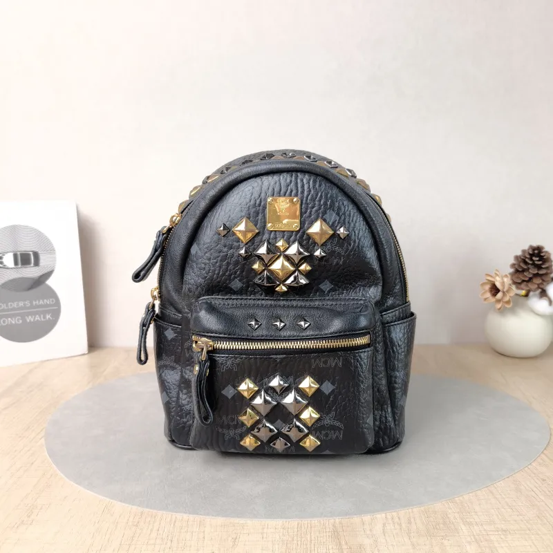 MCM Backpack Backpack Black PVC One Size21 × 10 × 27 cm