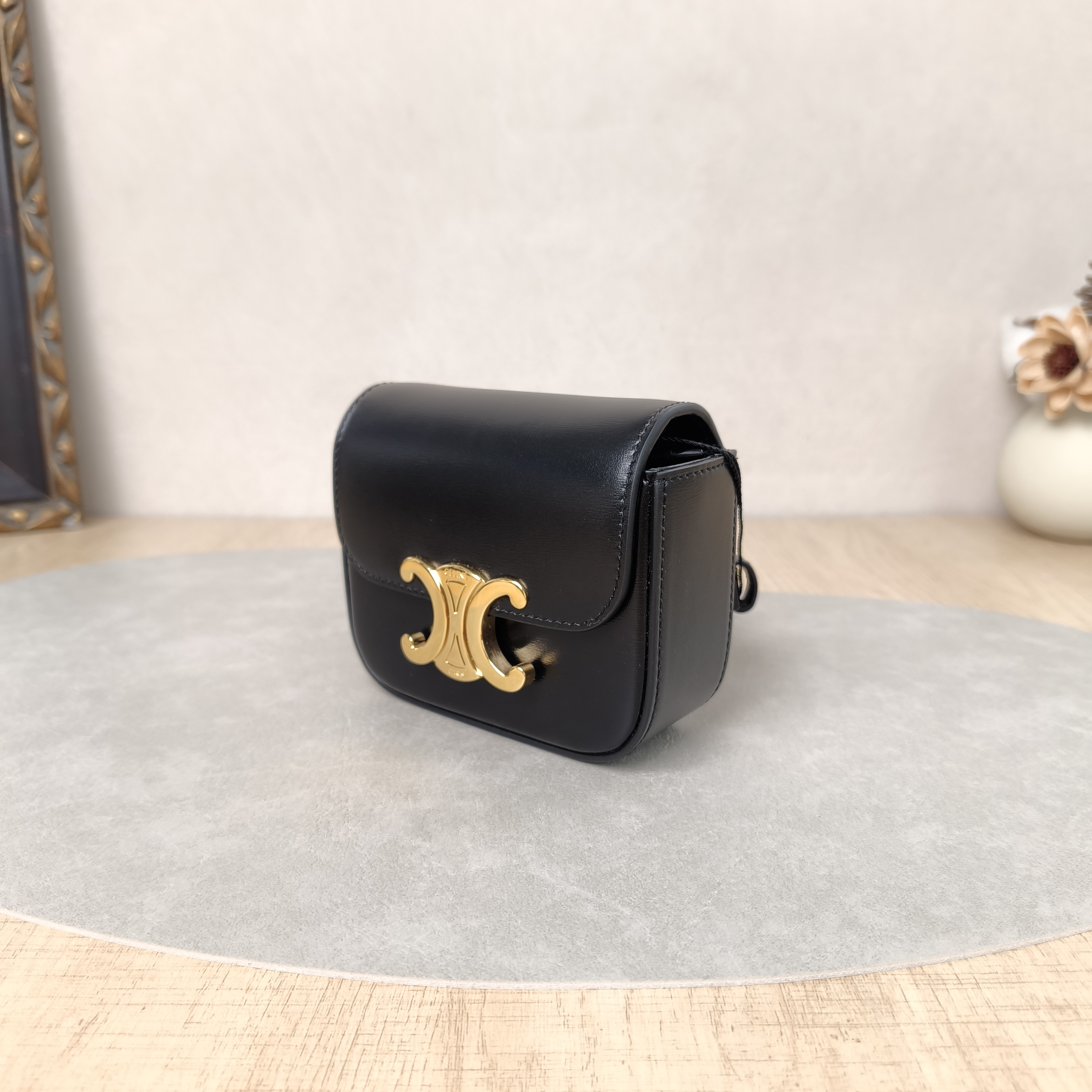 CELINE Crossbody Bag Triomphe Black CC alfskinmini12 × 4.5 × 10 cm — cover view 5 of 6