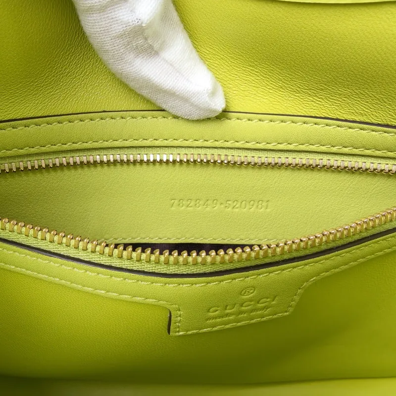 GUCCI Crossbody Bag Jackie 1961Collection Green Patent Leather Medium 27.5 × 4 × 19 cm — detail view 12 of 12