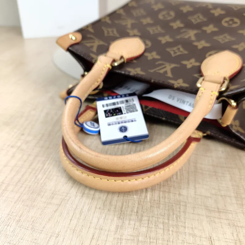 Louis Vuitton Crossbody Bag SAC PLAT BB BB Monogram PVC BB 21.5 × 9 × 22 cm — detail view 2 of 12