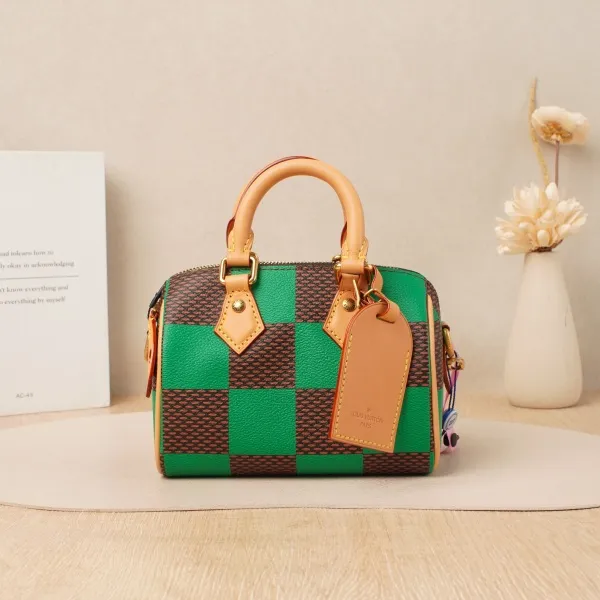 Louis Vuitton speedy18 pvc Microchip Edition · Leather Tag Shoulder Strap · 18 × 10 × 12 cm