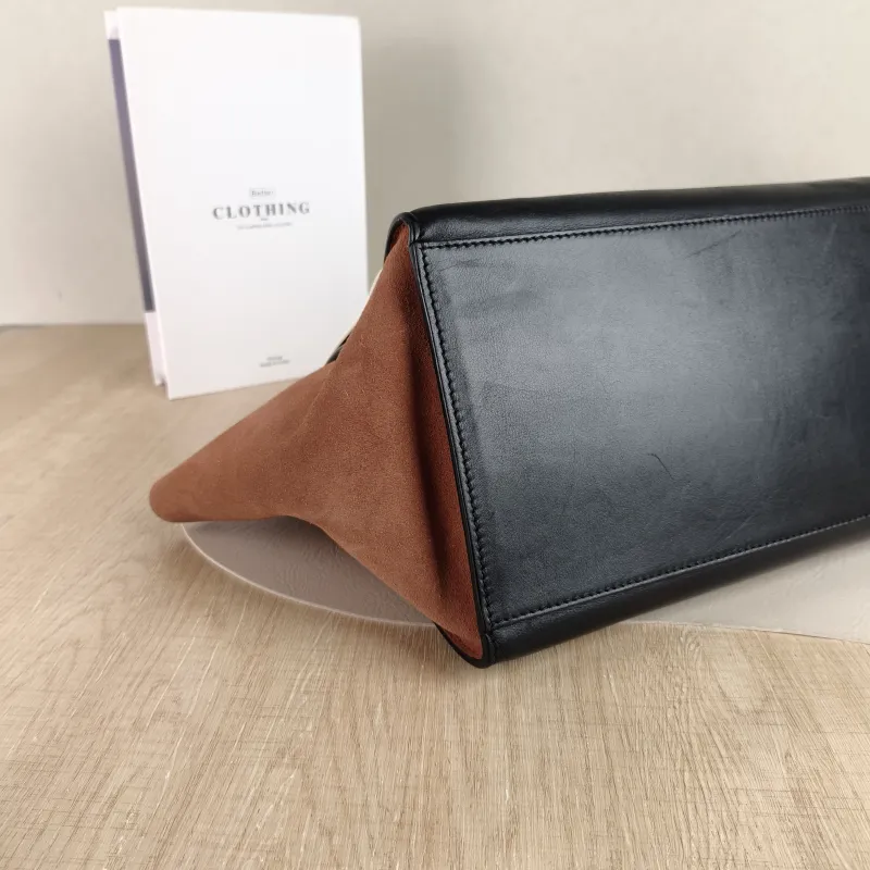 CELINE Crossbody Bag Trapeze Colorblock Calfskin Medium 30 × 15 × 24 cm — detail view 1 of 10