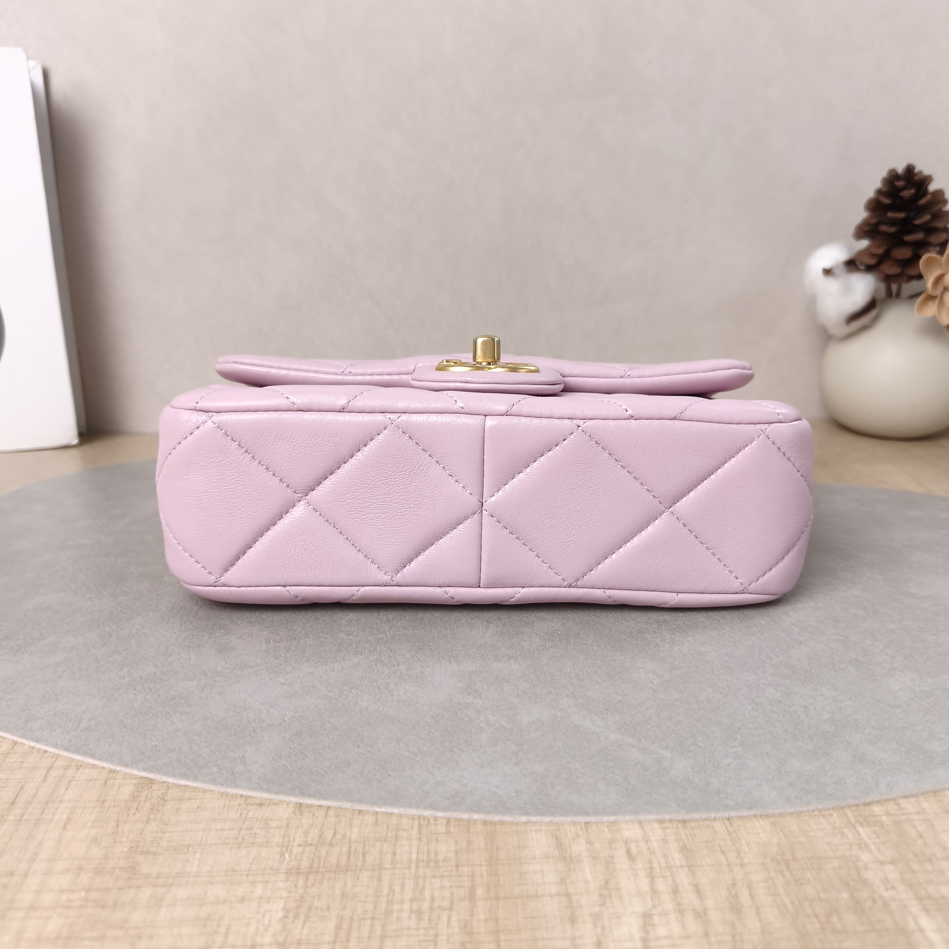 Chanel Crossbody Bag24s mini Pink Lambskin mini20.5 × 6.5 × 13 cm — cover view 2 of 6
