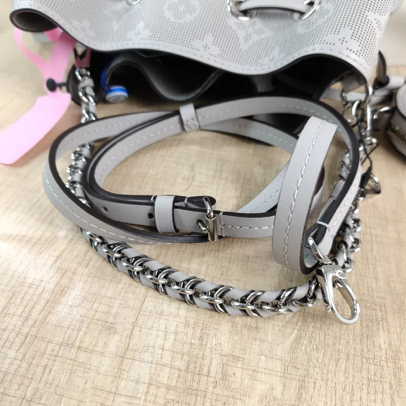 Louis Vuitton Crossbody Bag BELLA Grey Calfskin One Size 22 × 14 × 19 cm — detail view 6 of 12