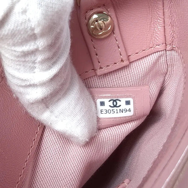 Chanel Crossbody Bag31Bag Pink Waxed Leathernano19 × 5 × 12 cm — detail view 13 of 14