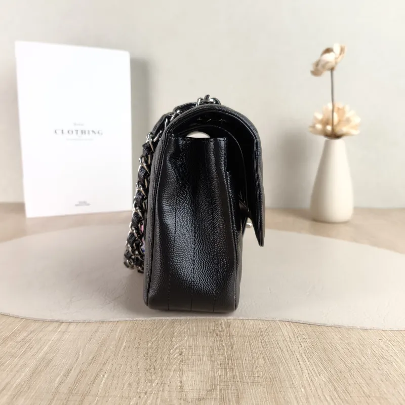 Chanel Crossbody Bag V Classic Flap CF Black Grained Calfskin Medium 25.5 × 6.5 × 15.5 cm 22 — detail view 4 of 14