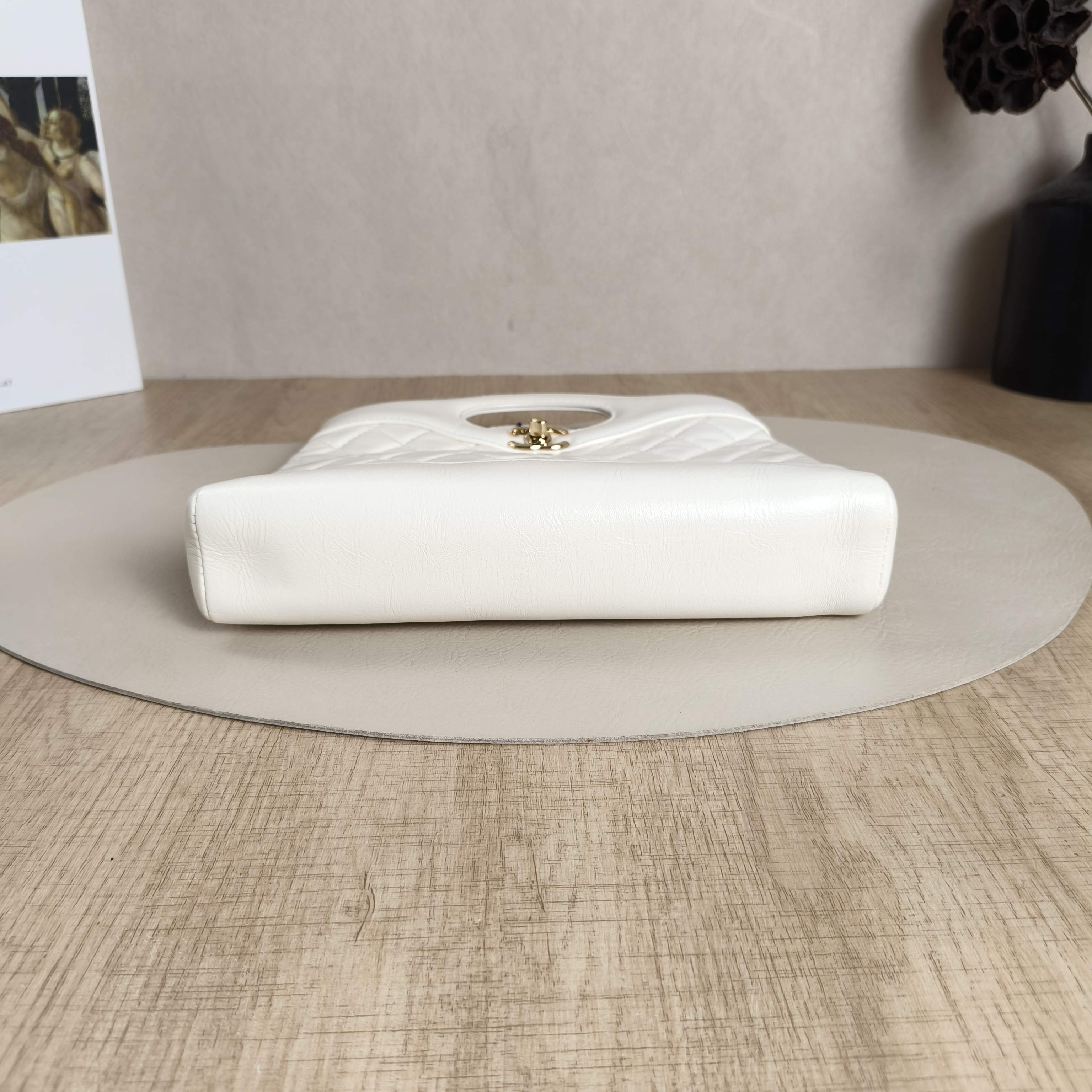 Chanel Crossbody Bag31Bag White Calfskinmini23 × 5.5 × 22 cm — cover view 5 of 10