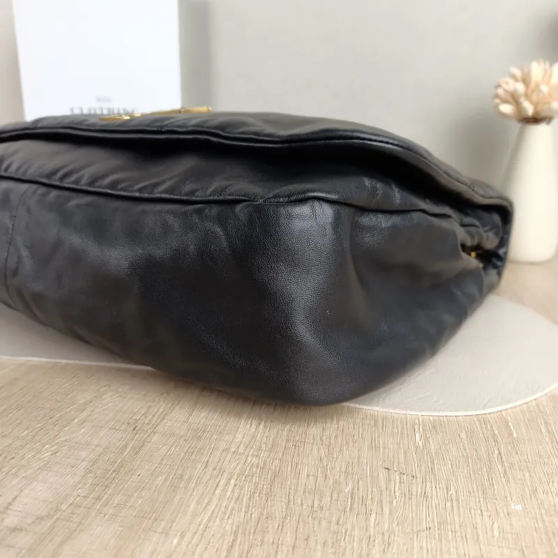 SAINT LAURENT Crossbody Bag Jamie 4.3 Chain Bag Black SL ambskin Large 43 × 9 × 29 cm — detail view 4 of 12