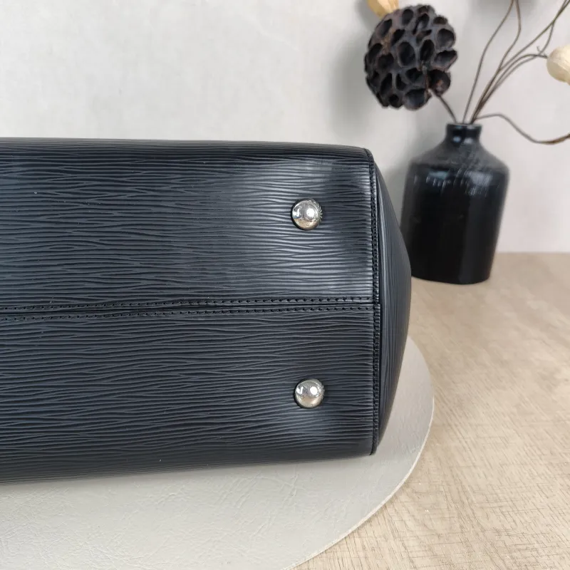 Louis Vuitton Top Handle Bag Marly Black Epi Embossed Calfskin Medium 34 × 13 × 27 cm — detail view 1 of 10