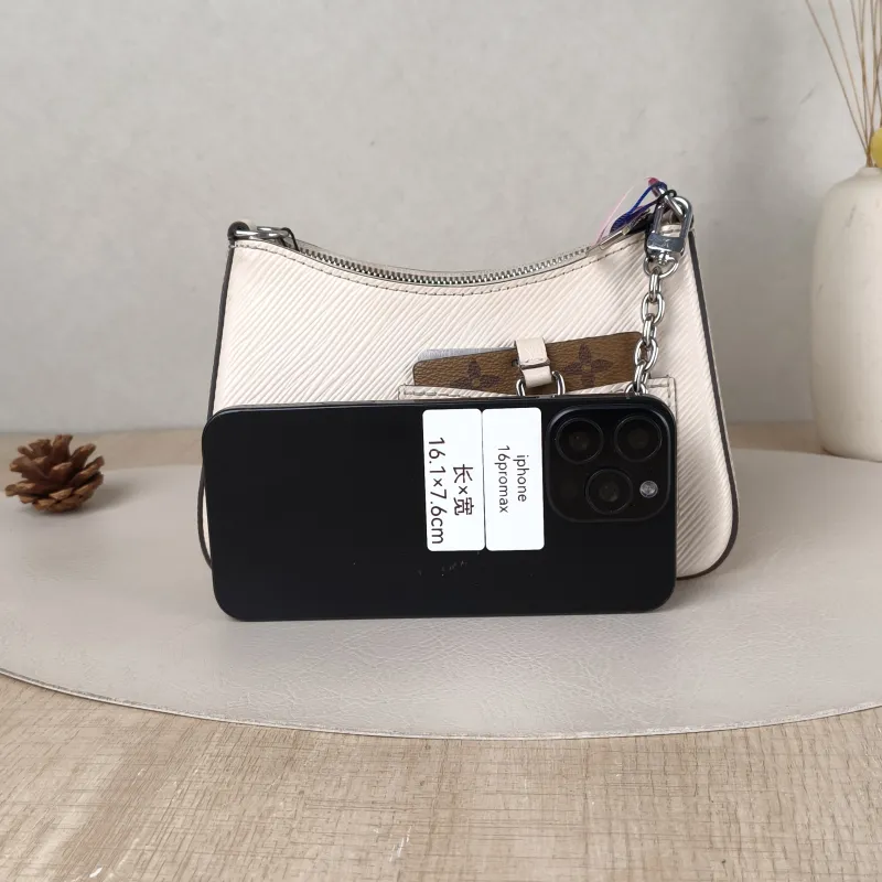 Louis Vuitton Shoulder Bag MARELLINI White Epi Embossed Calfskinmini19 × 6.5 × 13.5 cm — cover view 3 of 5