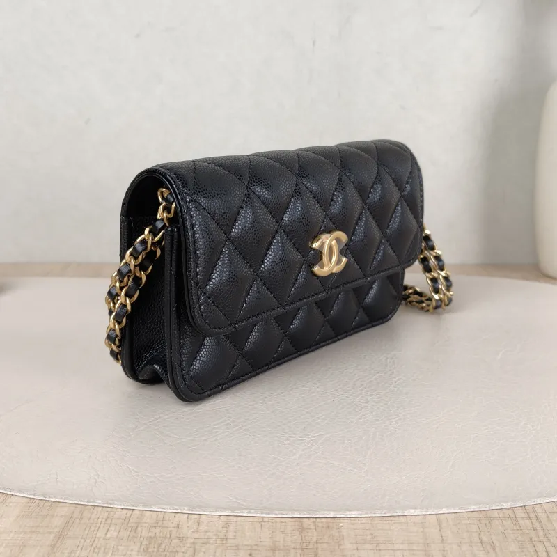 Chanel Crossbody Bag Black Grained Calfskin 17 × 4 × 9 cm — cover view 4 of 6