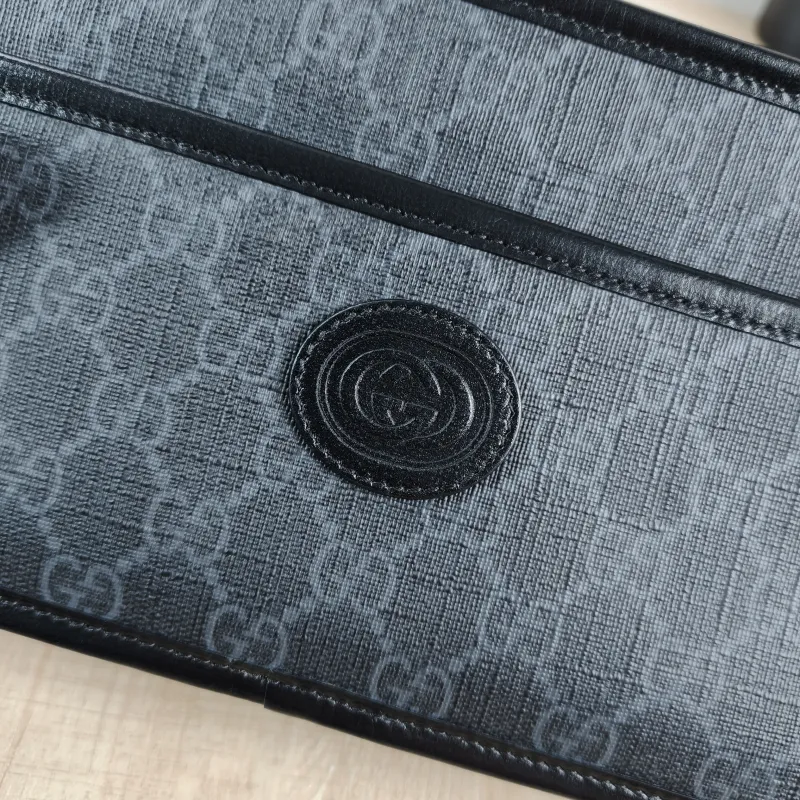 GUCCI Crossbody Bag GG Retro Collection Camera Bag Black PV Cmini22.5 × 7 × 14 cm — detail view 11 of 12