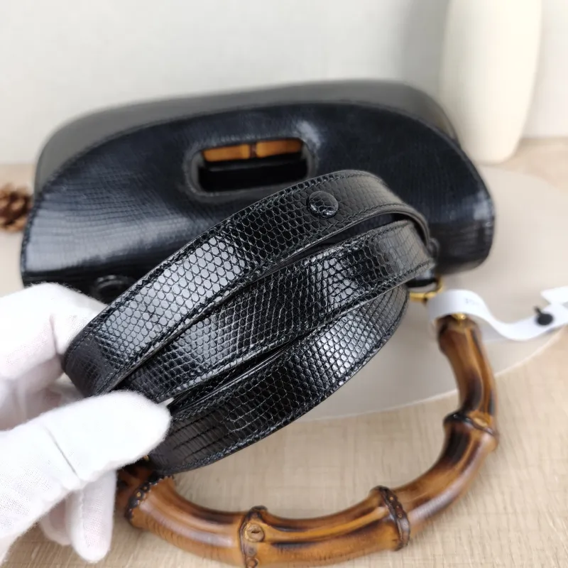 GUCCI Shoulder Bag Bamboo Collection Vintage Top Handle Bag Black Medium 26 × 7 × 16 cm — detail view 6 of 12
