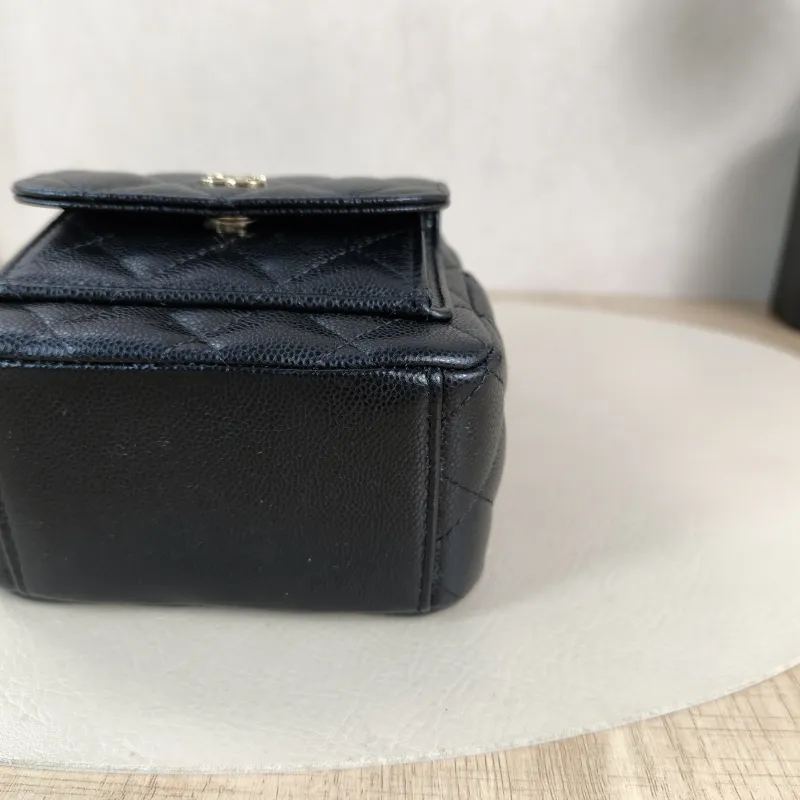 Chanel Backpack mini Backpack Collection Black Grained Calfskin One Size13 × 9 × 18 cm — detail view 10 of 12