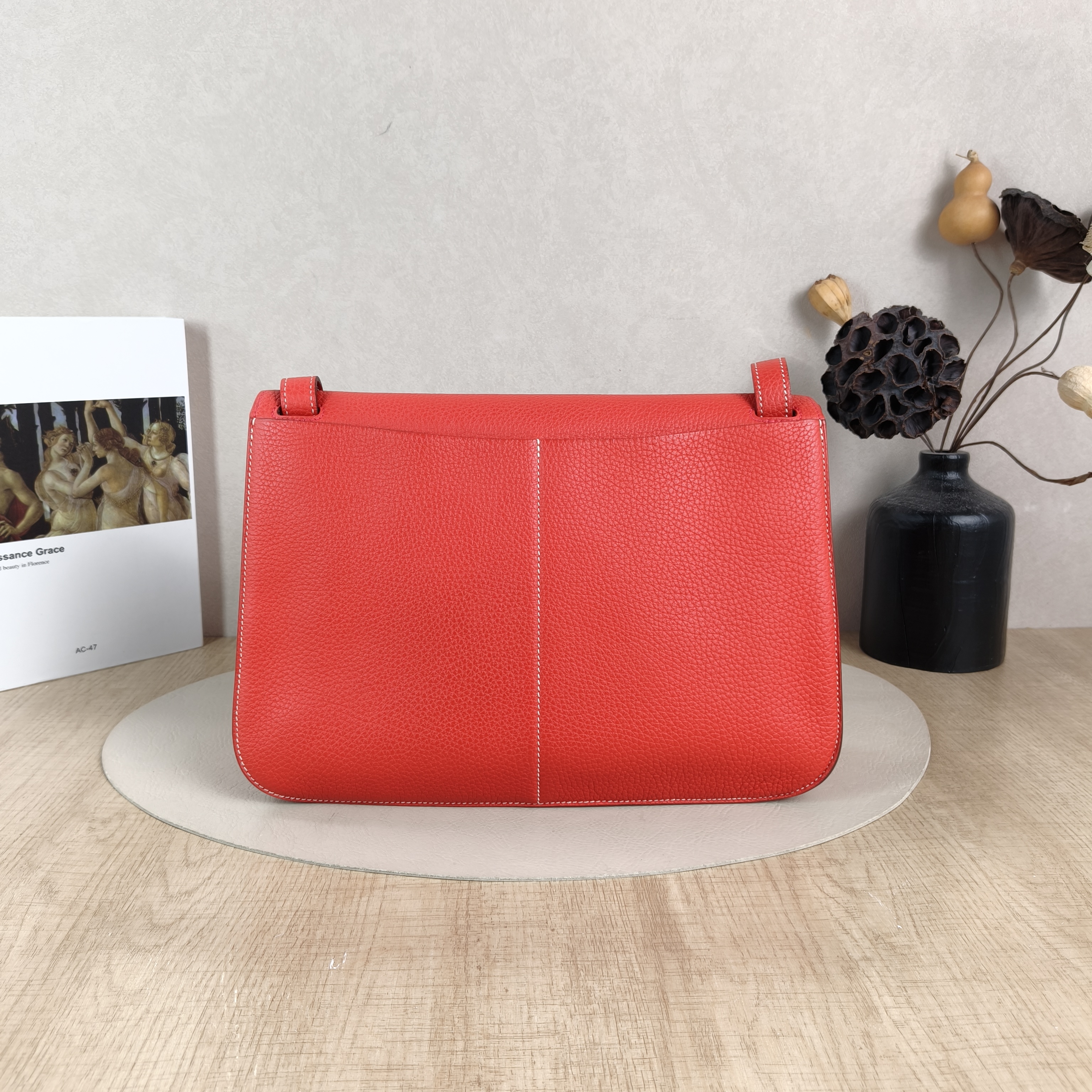 Hermès Shoulder Bag Halzan 31Q5 TC Calfskin Medium31 × 9 × 28.5 cm — cover view 5 of 5