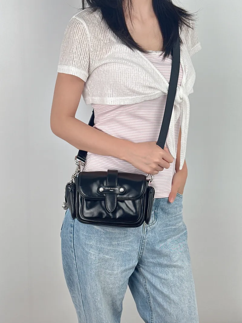 Louis Vuitton Crossbody Bag CARGO Camera Bag Black Calfskinmini23 × 10 × 14 cm — on-model view 2 of 2